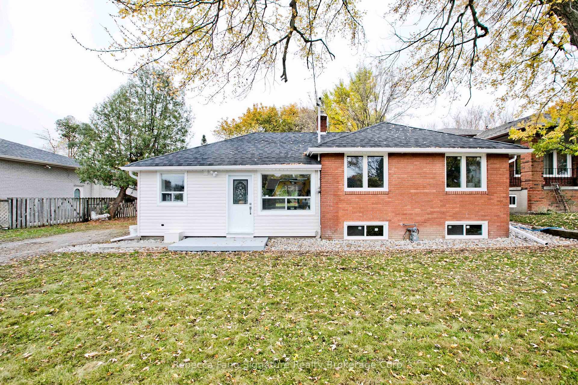 Photo 3 of 117 Morgan Avenue, Markham, Thornhill — HOMEH