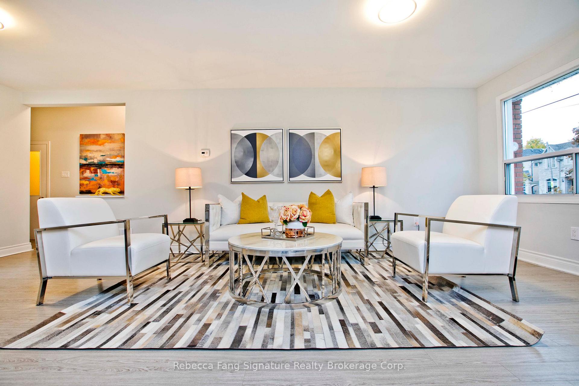 Photo 4 of 117 Morgan Avenue, Markham, Thornhill — HOMEH