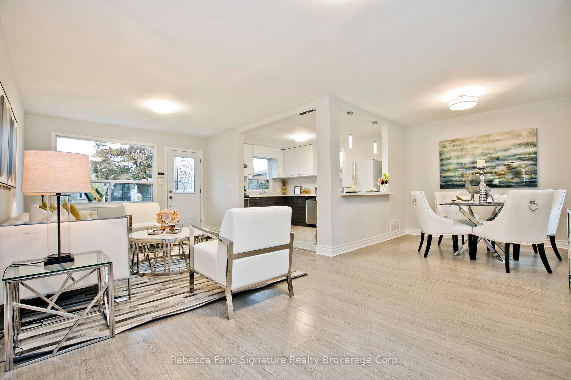 Photo 13 of 117 Morgan Avenue, Markham, Thornhill — HOMEH
