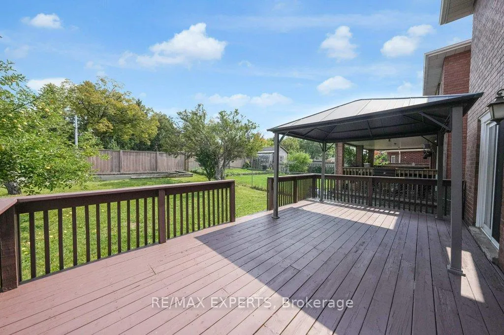 Photo 34 of 31 Waterfall Road, Vaughan, East Woodbridge — HOMEH