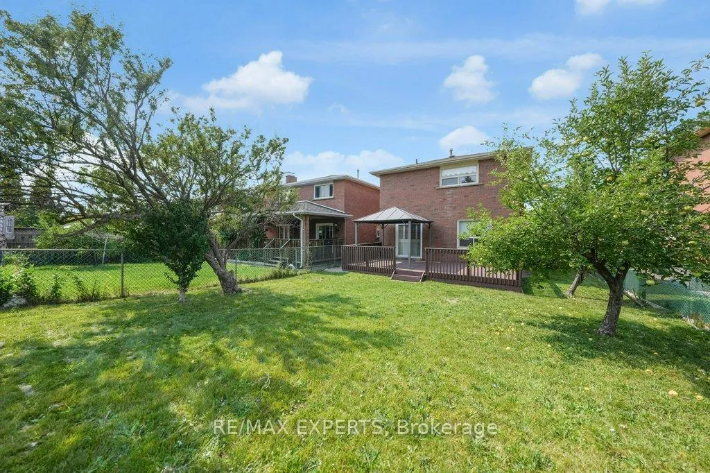 Photo 36 of 31 Waterfall Road, Vaughan, East Woodbridge — HOMEH