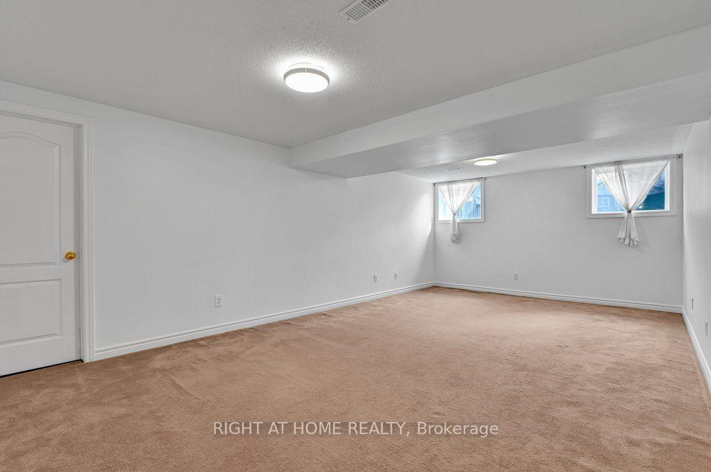 Photo 24 of 198 Deerfox Drive, Ottawa, Barrhaven - Longfields — HOMEH