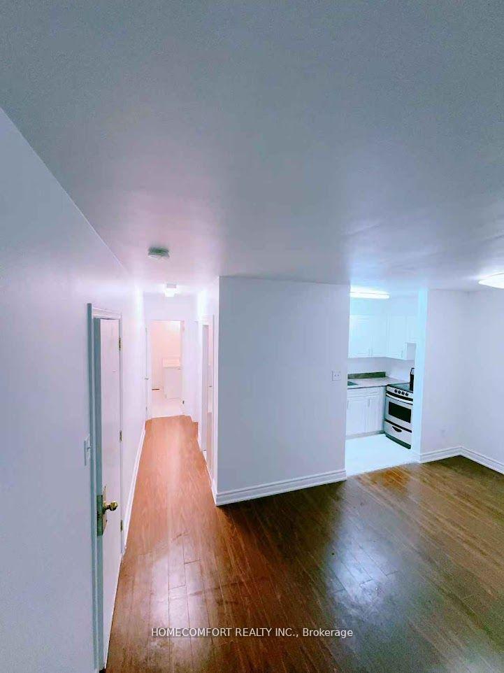 Photo 1 of Unit unit 2, 2284 Islington Avenue, Etobicoke, Rexdale-Kipling — HOMEH