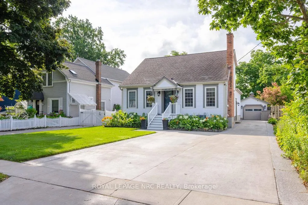 Photo 1 of 153 Main Street, St. Catharines, Port Dalhousie — HOMEH