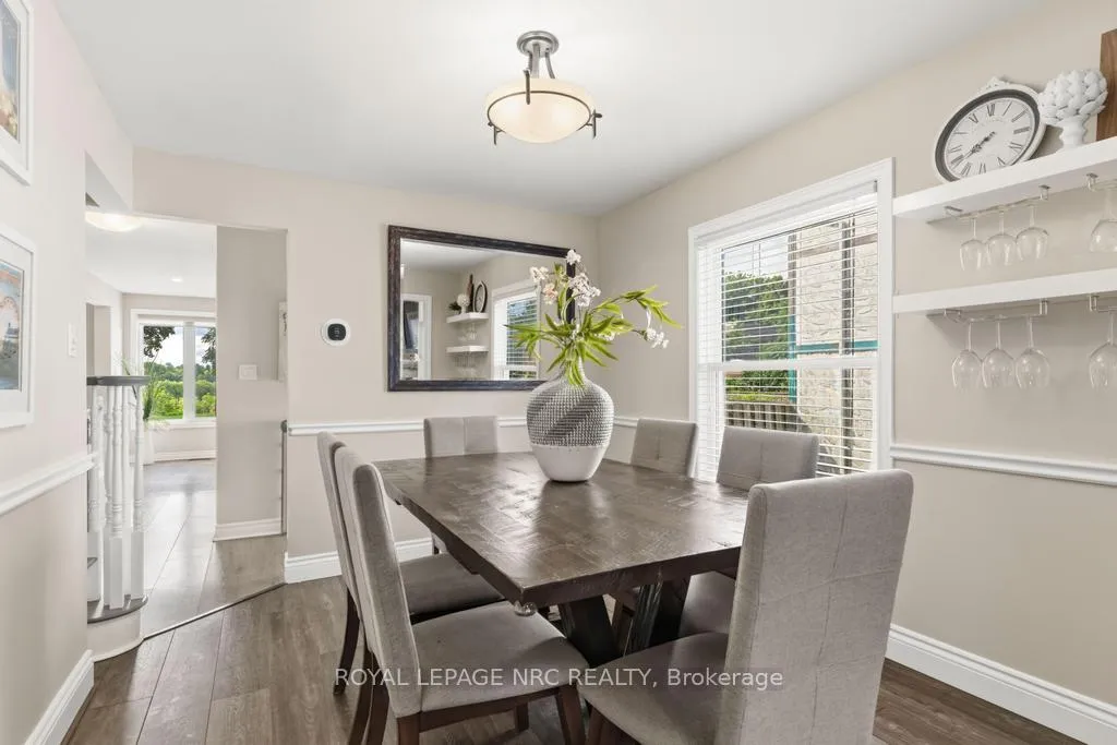 Photo 12 of 153 Main Street, St. Catharines, Port Dalhousie — HOMEH