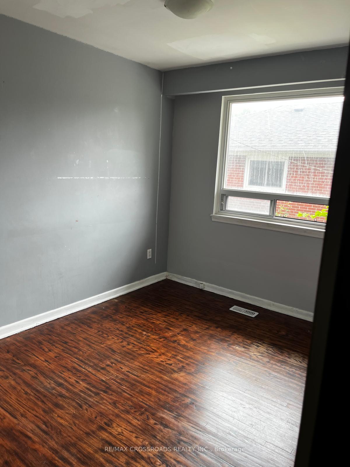 Photo 20 of 44 Romulus Drive, Scarborough, Bendale — HOMEH