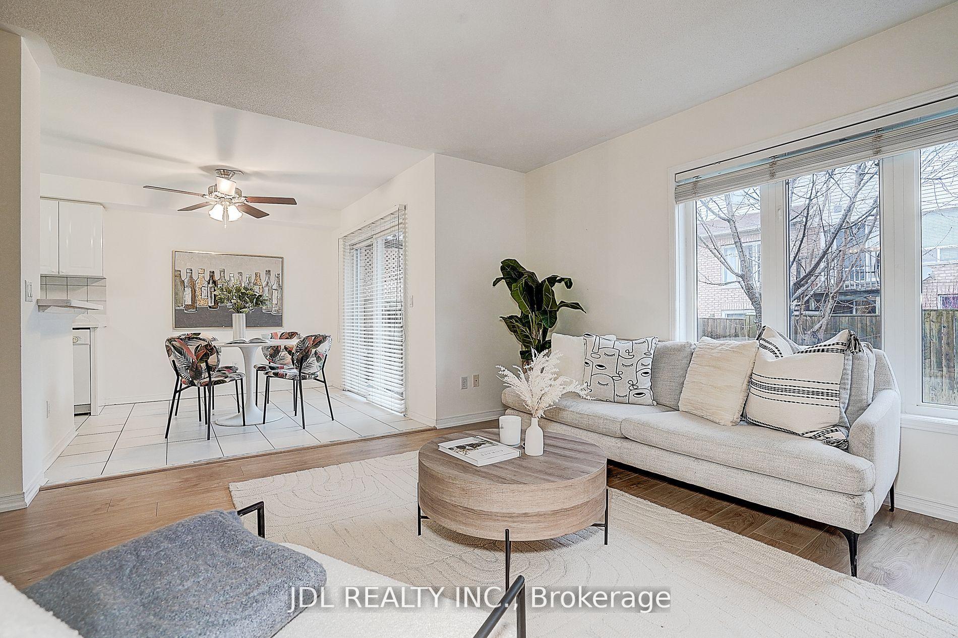 Photo 15 of 47 Millcliff Circle, Aurora, Aurora Grove — HOMEH