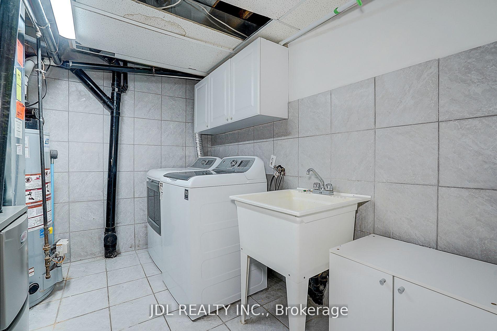 Photo 35 of 47 Millcliff Circle, Aurora, Aurora Grove — HOMEH