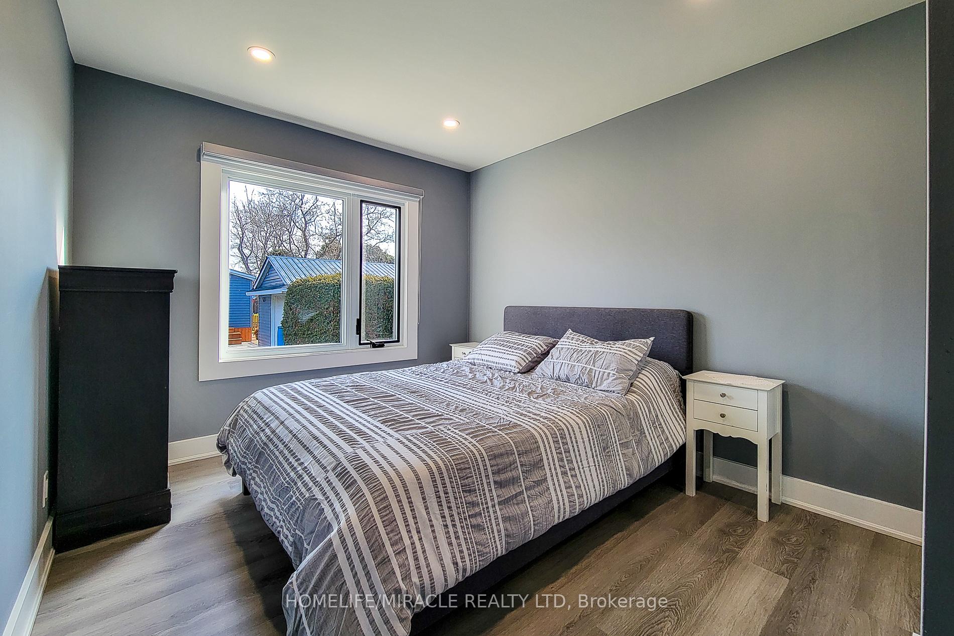 Photo 30 of 355 Ridge Road W, Grimsby, Grimsby Escarpment — HOMEH