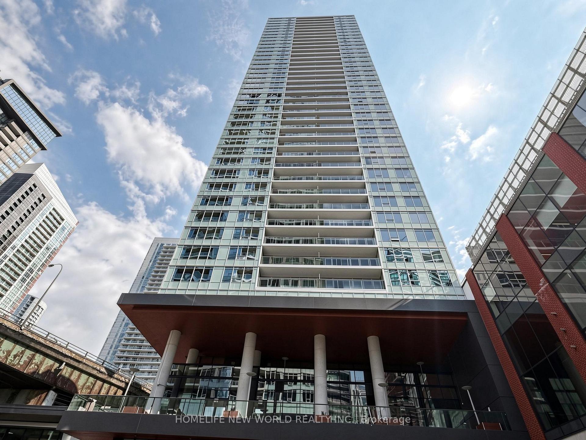 Photo 2 of Unit 2011, 17 Bathurst Street, Toronto, Waterfront Communities — HOMEH