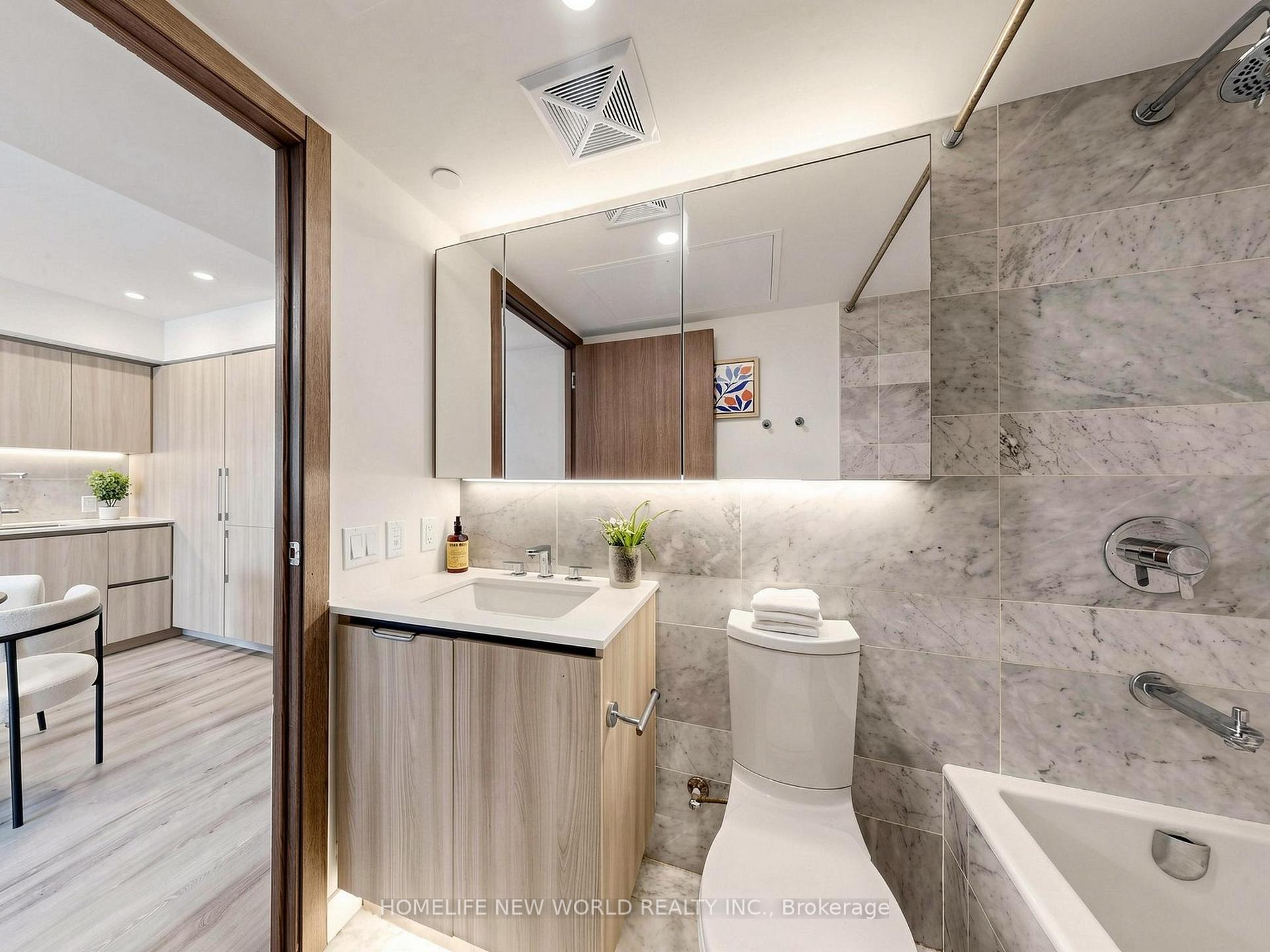 Photo 14 of Unit 2011, 17 Bathurst Street, Toronto, Waterfront Communities — HOMEH