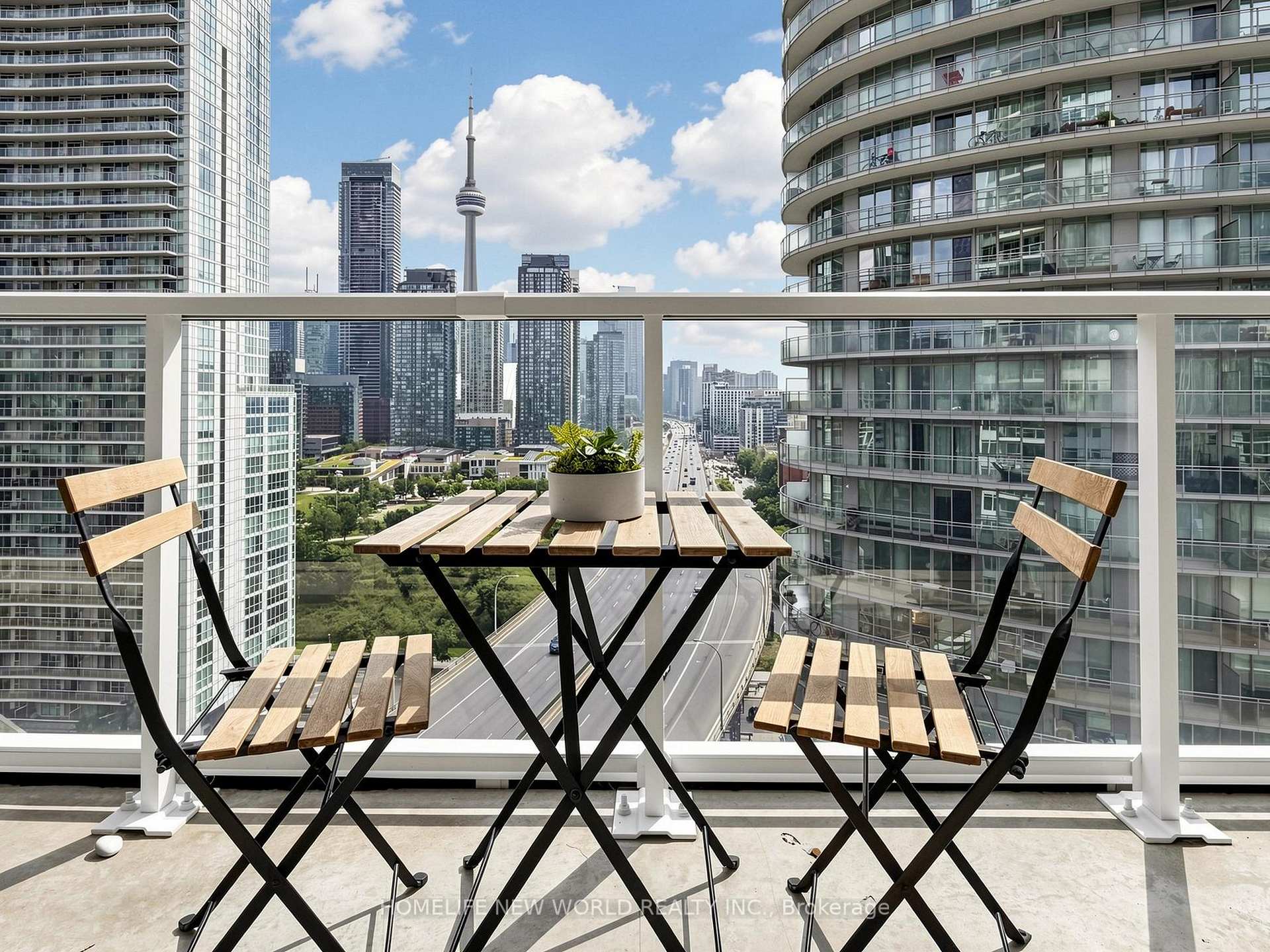Photo 19 of Unit 2011, 17 Bathurst Street, Toronto, Waterfront Communities — HOMEH