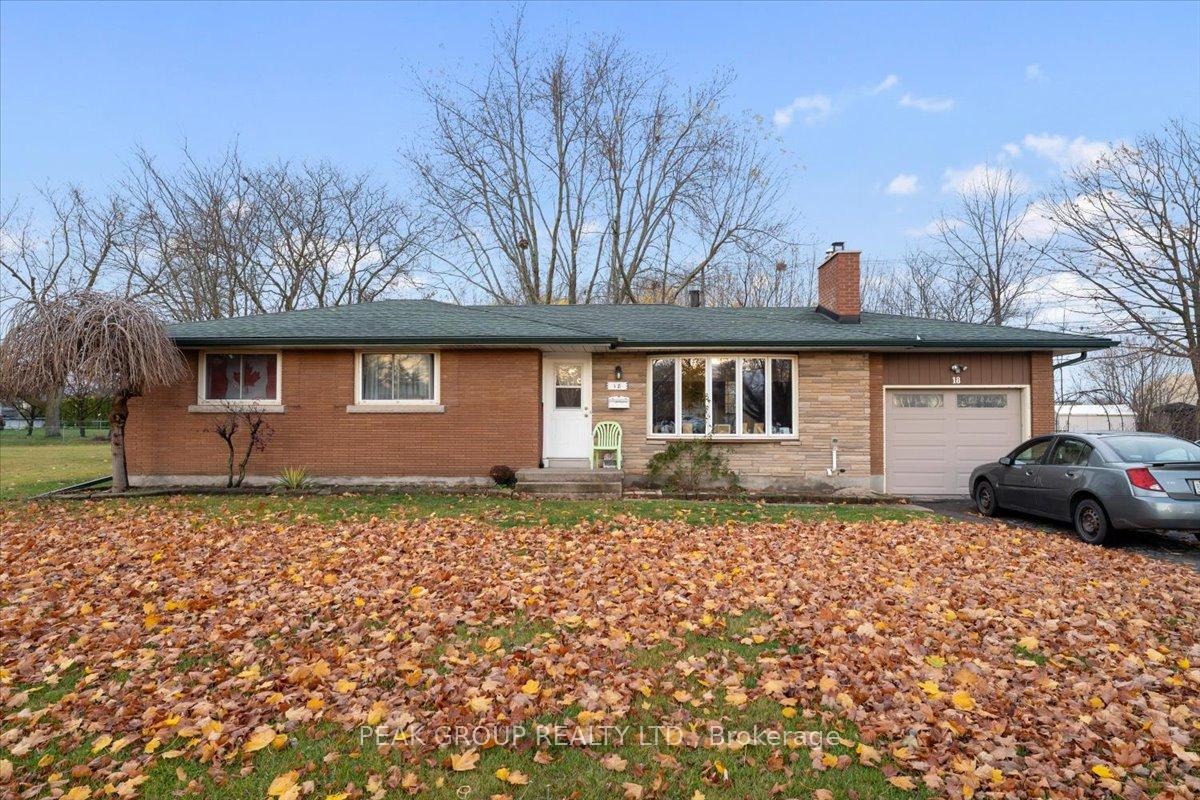 Photo 2 of 18 Karen Crescent, Welland, Prince Charles — HOMEH