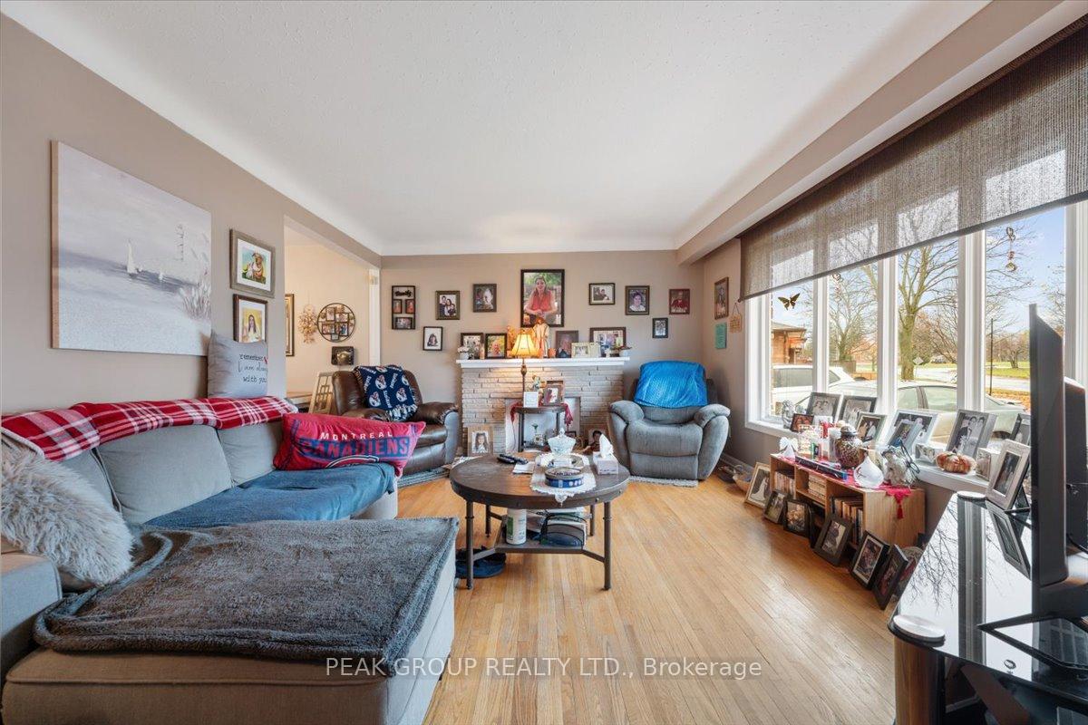 Photo 4 of 18 Karen Crescent, Welland, Prince Charles — HOMEH
