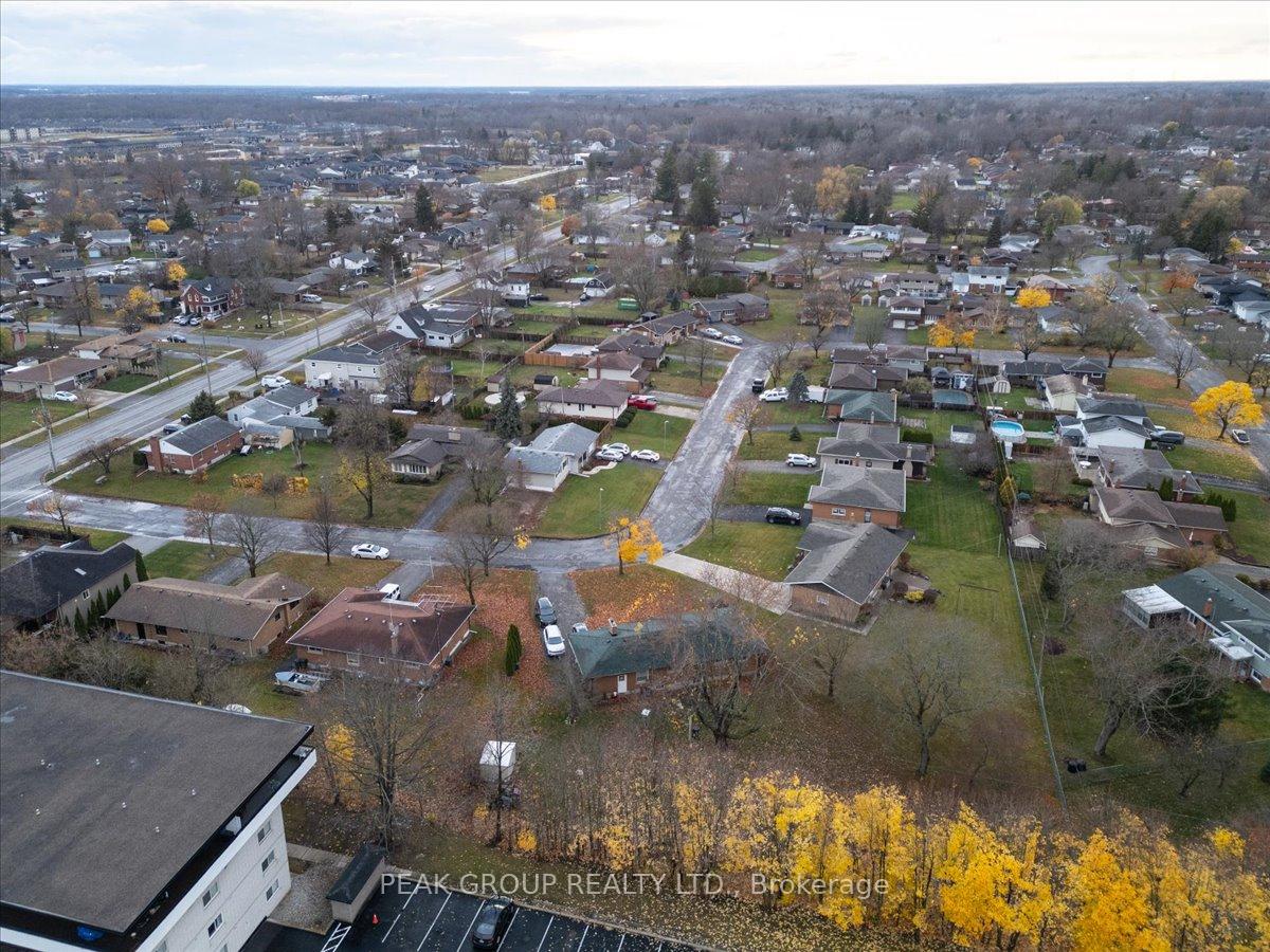 Photo 23 of 18 Karen Crescent, Welland, Prince Charles — HOMEH
