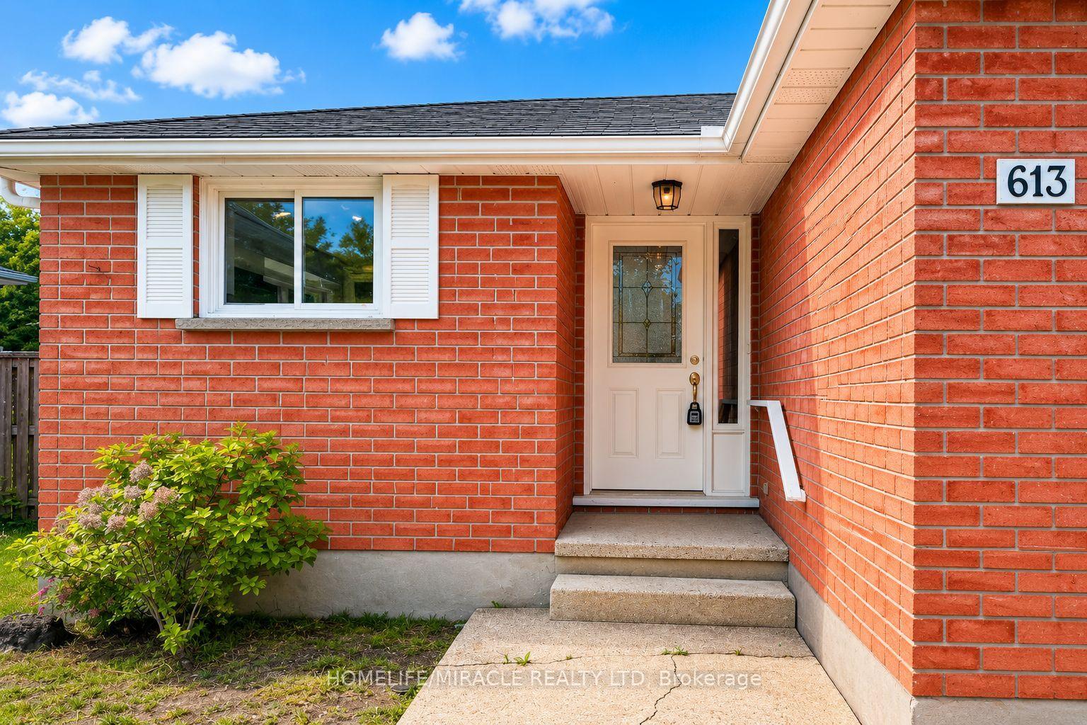 Photo 3 of 613 Canfield Place, Shelburne — HOMEH