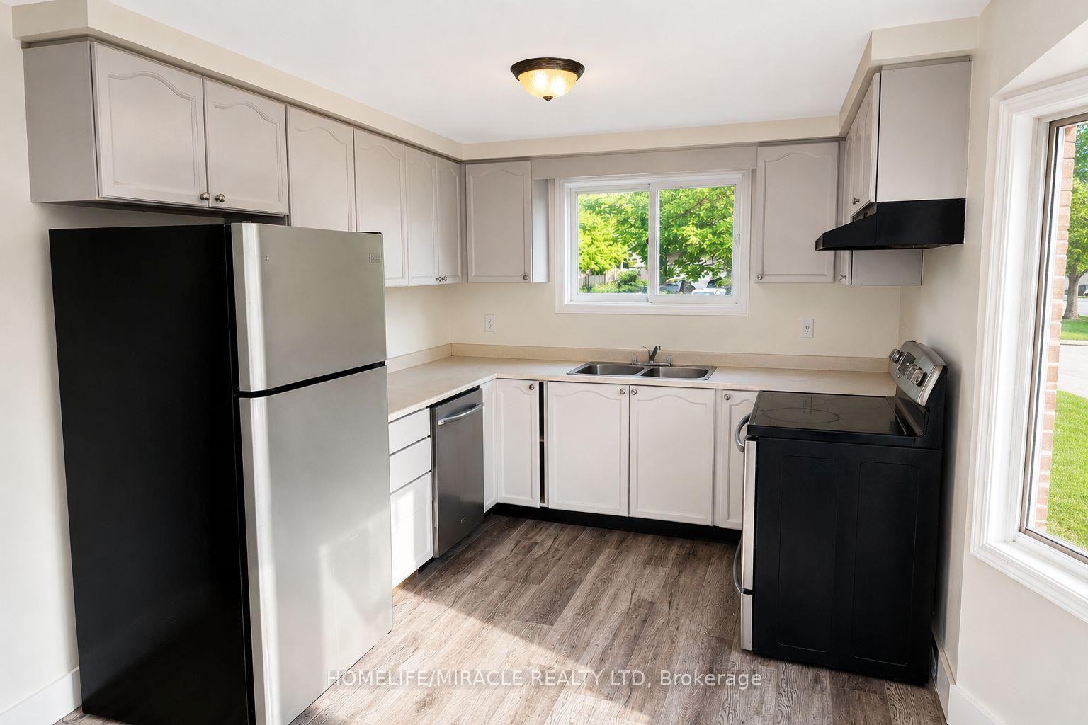 Photo 7 of 613 Canfield Place, Shelburne — HOMEH