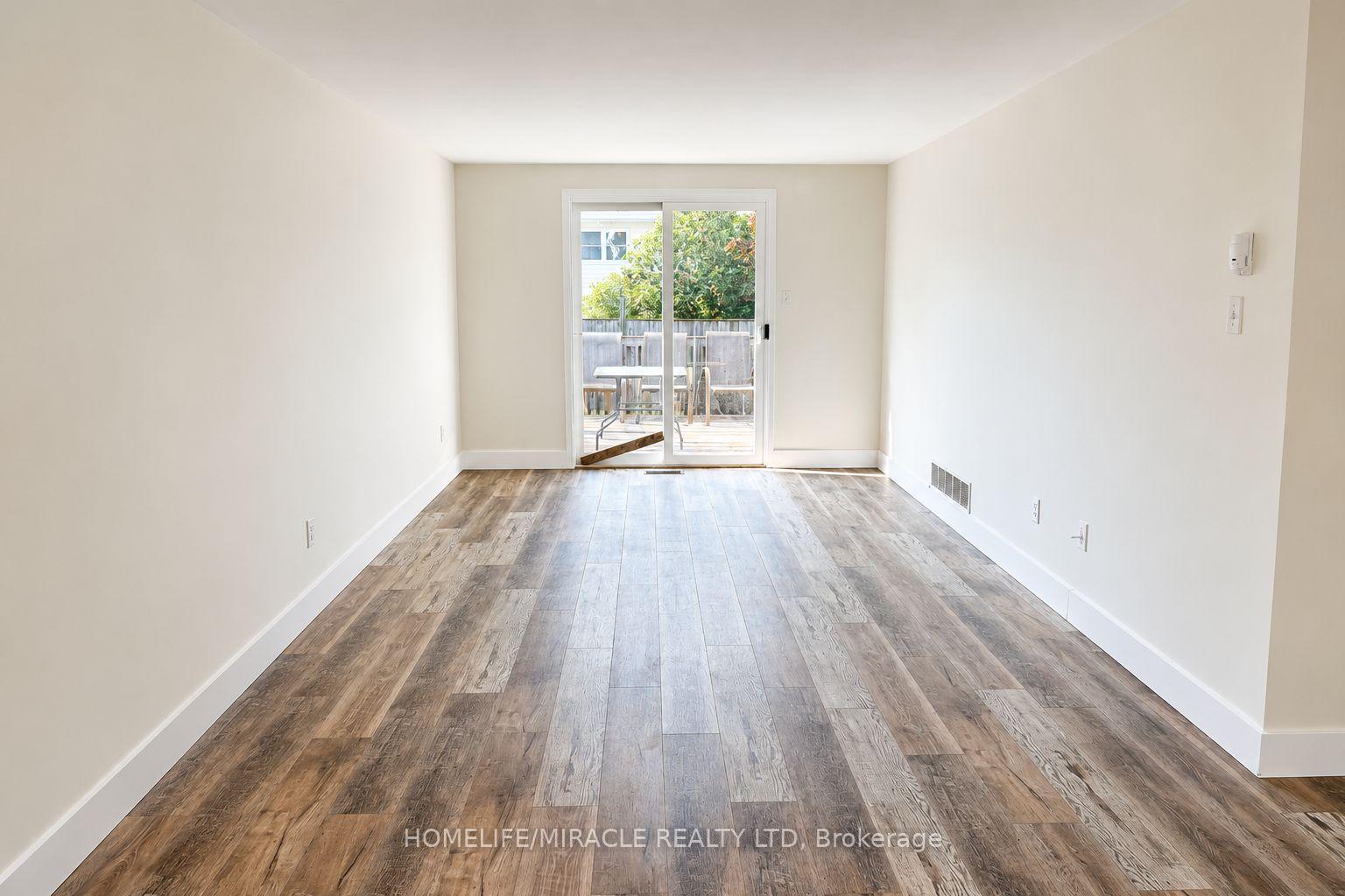 Photo 9 of 613 Canfield Place, Shelburne — HOMEH