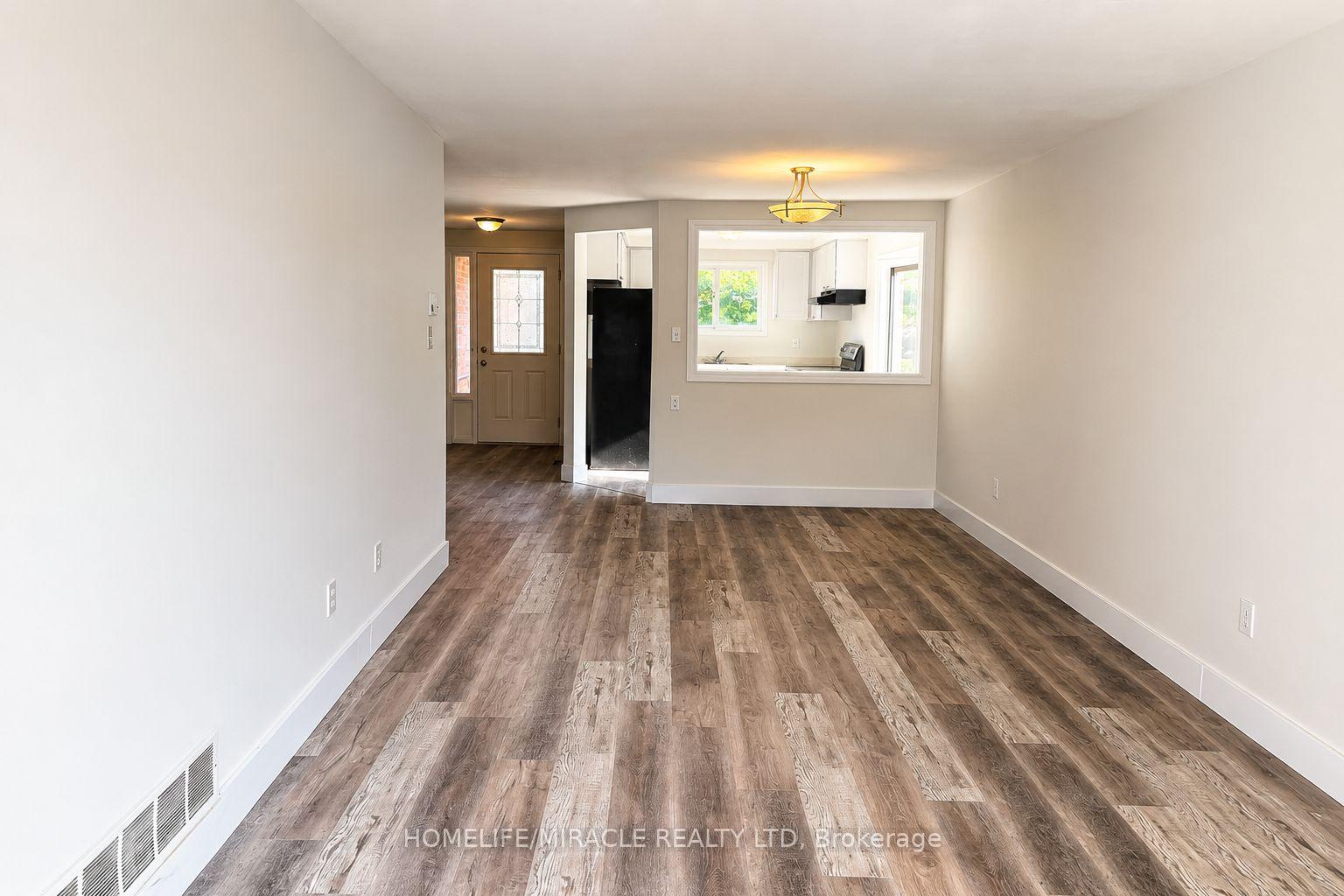 Photo 10 of 613 Canfield Place, Shelburne — HOMEH