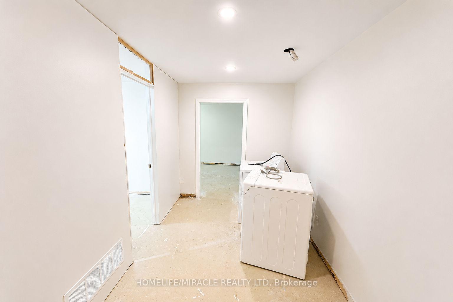 Photo 26 of 613 Canfield Place, Shelburne — HOMEH