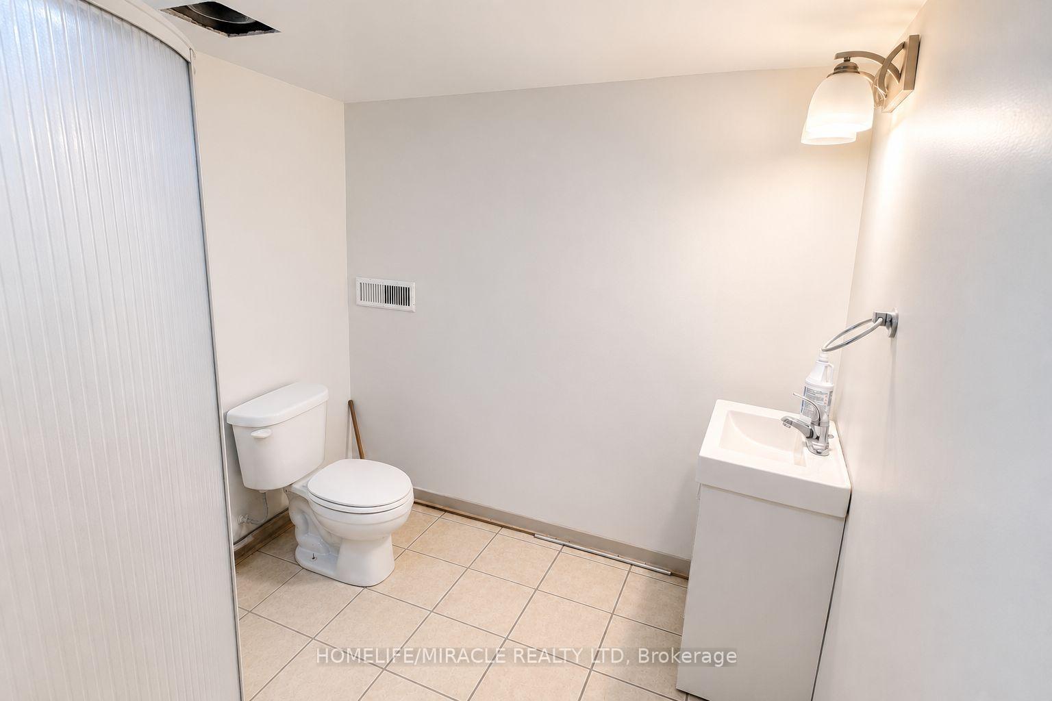 Photo 33 of 613 Canfield Place, Shelburne — HOMEH