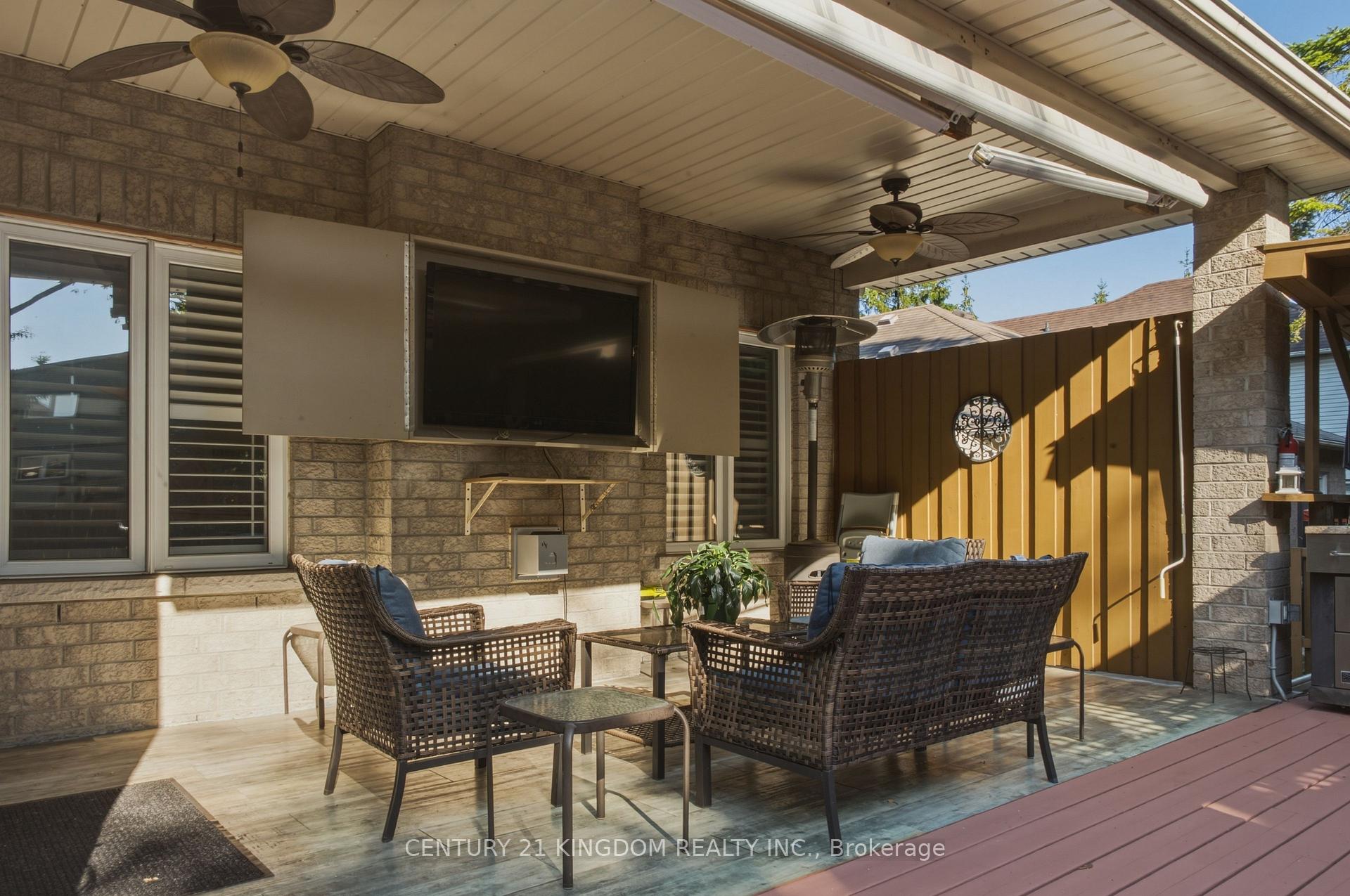 Photo 36 of 1598 Oakburn Street, Pickering, Highbush — HOMEH