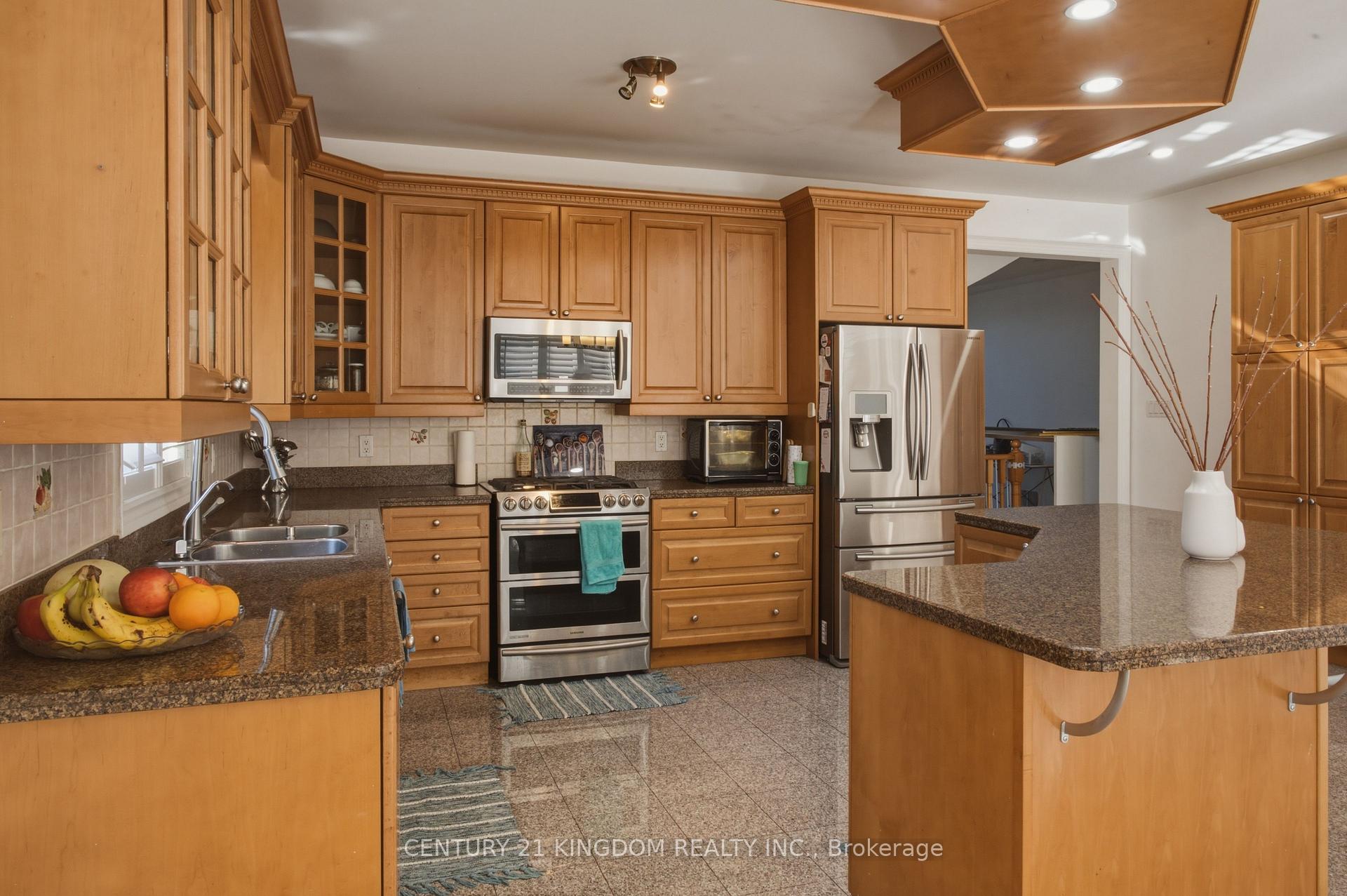 Photo 38 of 1598 Oakburn Street, Pickering, Highbush — HOMEH