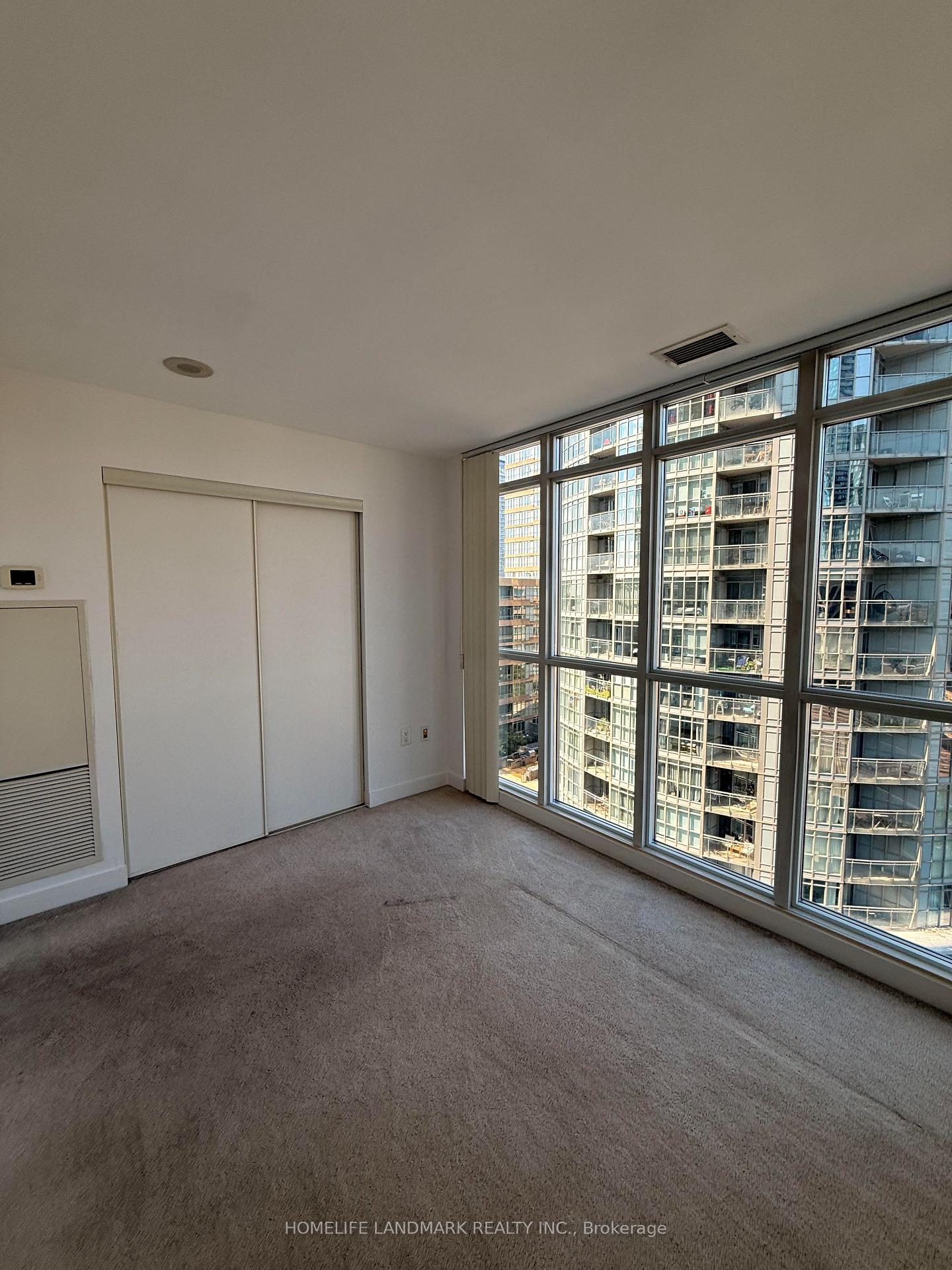 Photo 12 of Unit 1039, 15 Iceboat Terrace, Toronto, Waterfront Communities — HOMEH