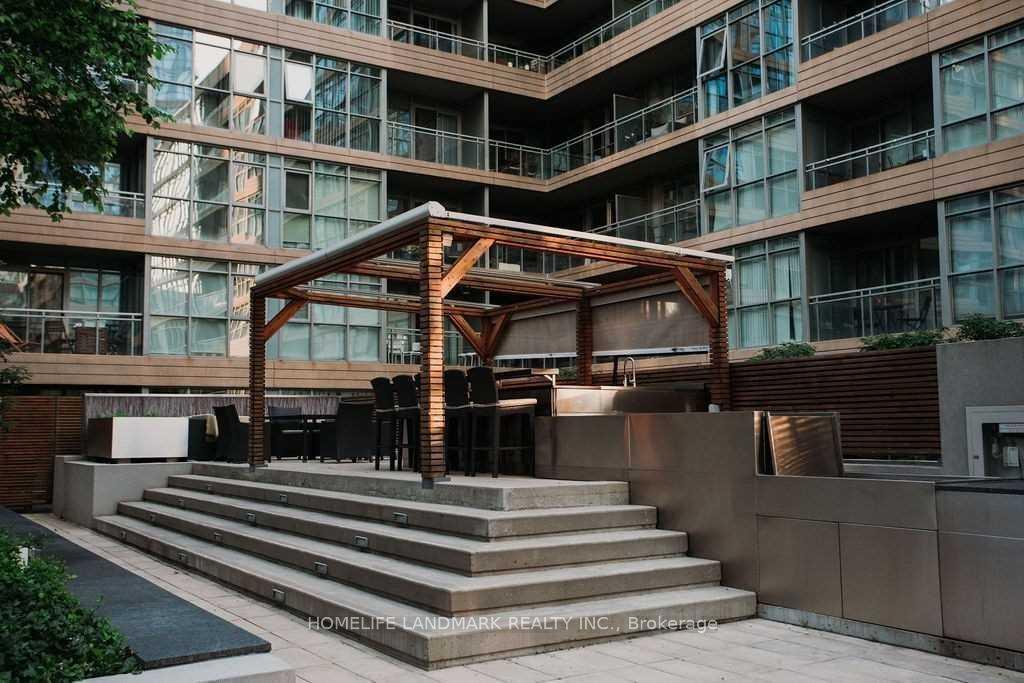 Photo 19 of Unit 1039, 15 Iceboat Terrace, Toronto, Waterfront Communities — HOMEH