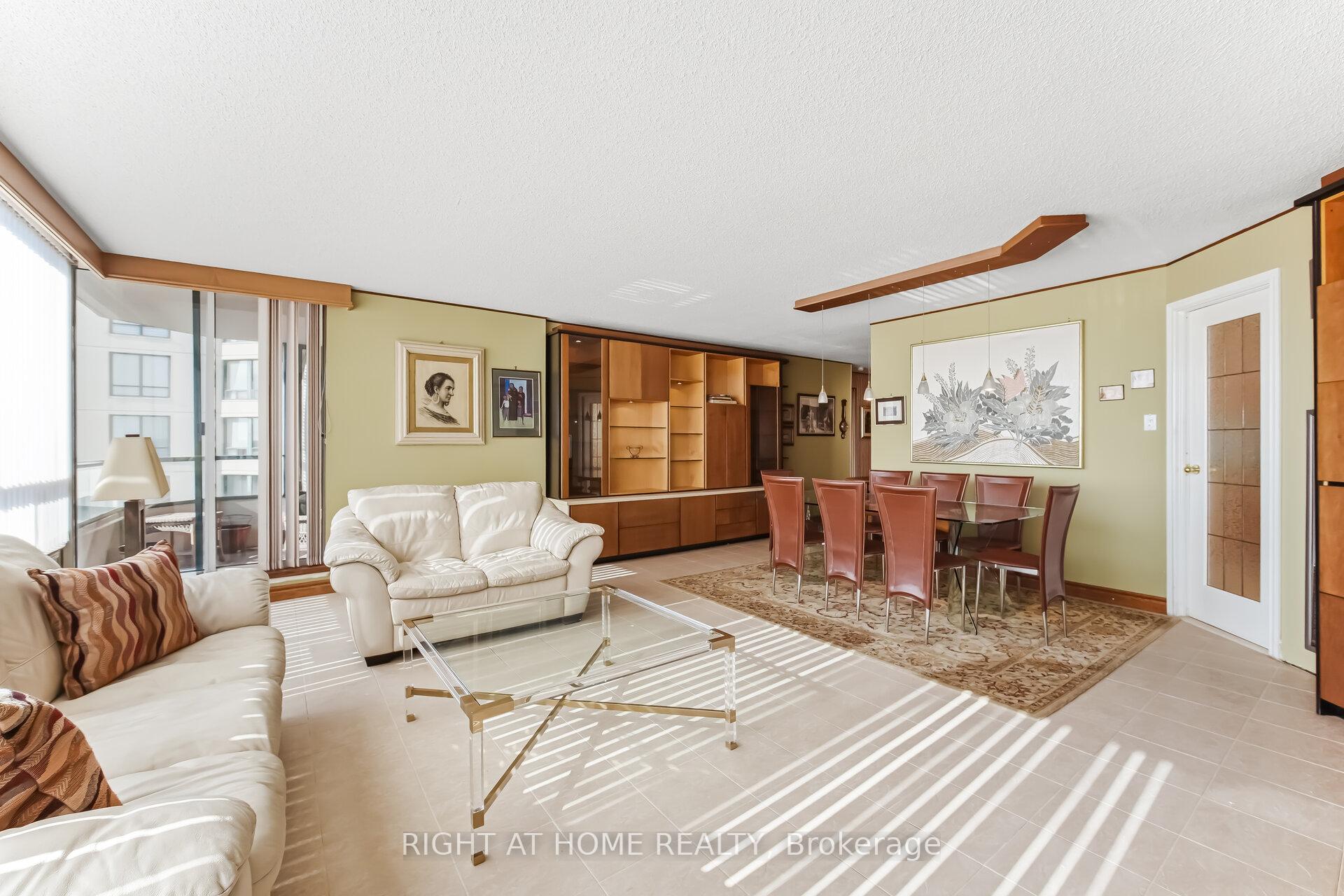 Photo 13 of Unit 711, 120 Promenade Circle, Vaughan, Brownridge — HOMEH