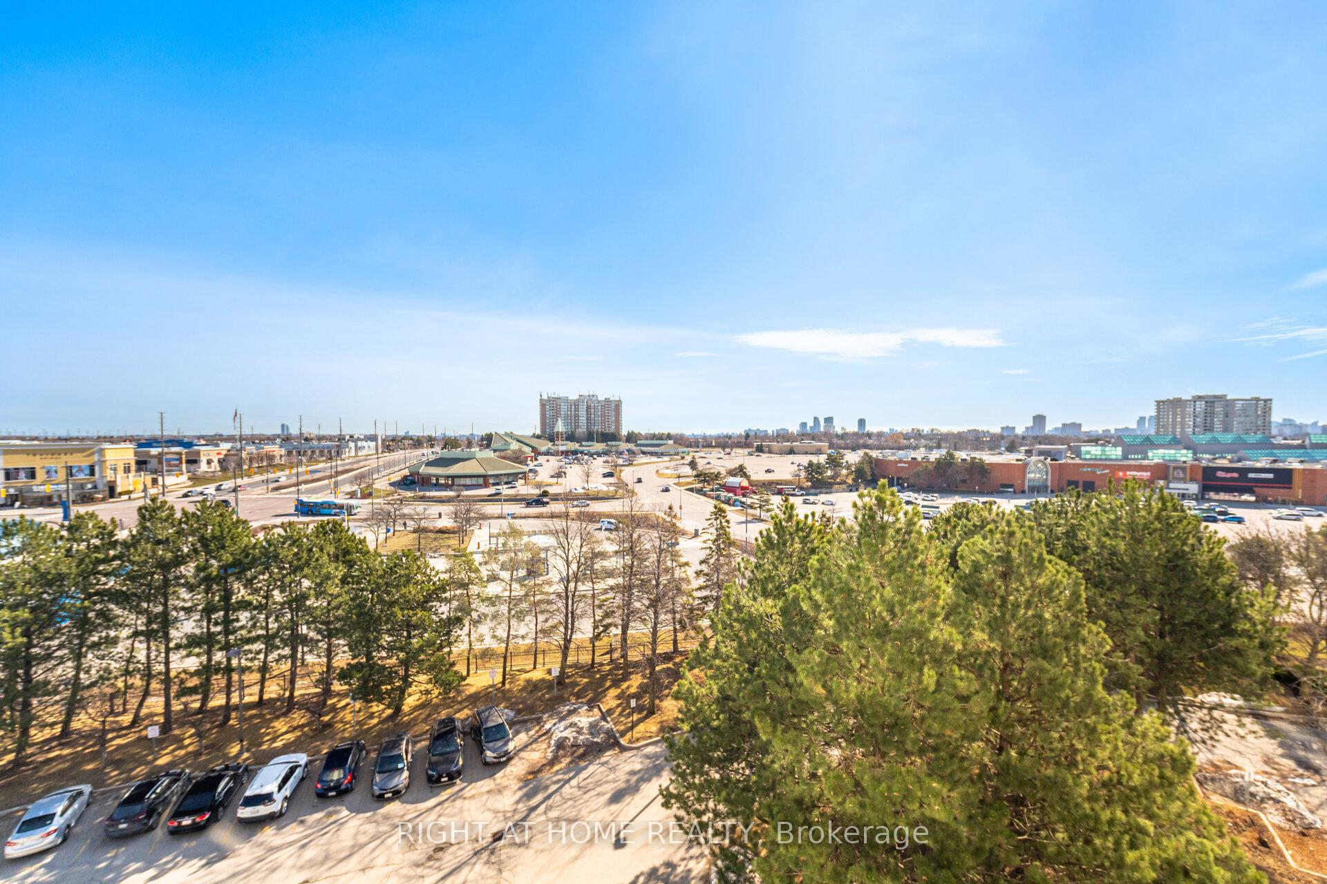 Photo 32 of Unit 711, 120 Promenade Circle, Vaughan, Brownridge — HOMEH