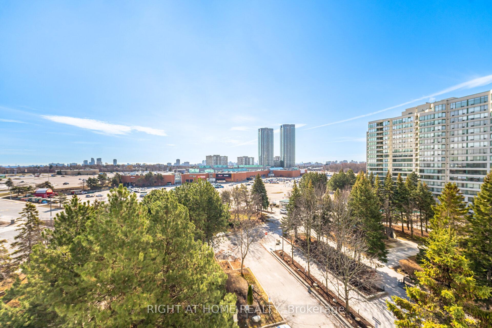 Photo 33 of Unit 711, 120 Promenade Circle, Vaughan, Brownridge — HOMEH