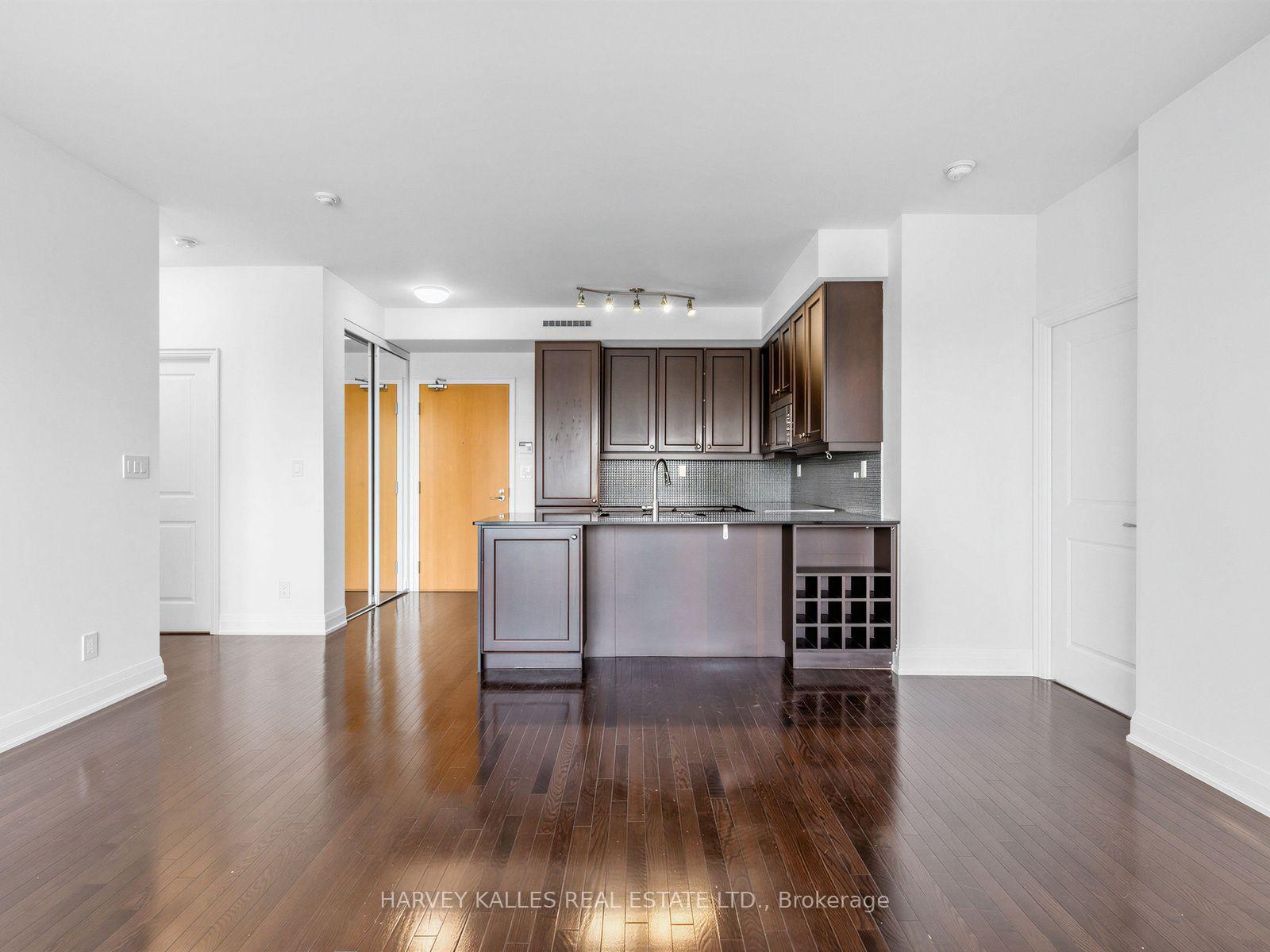 Photo 8 of Unit 421, 1 Bedford Road, Toronto, The Annex — HOMEH