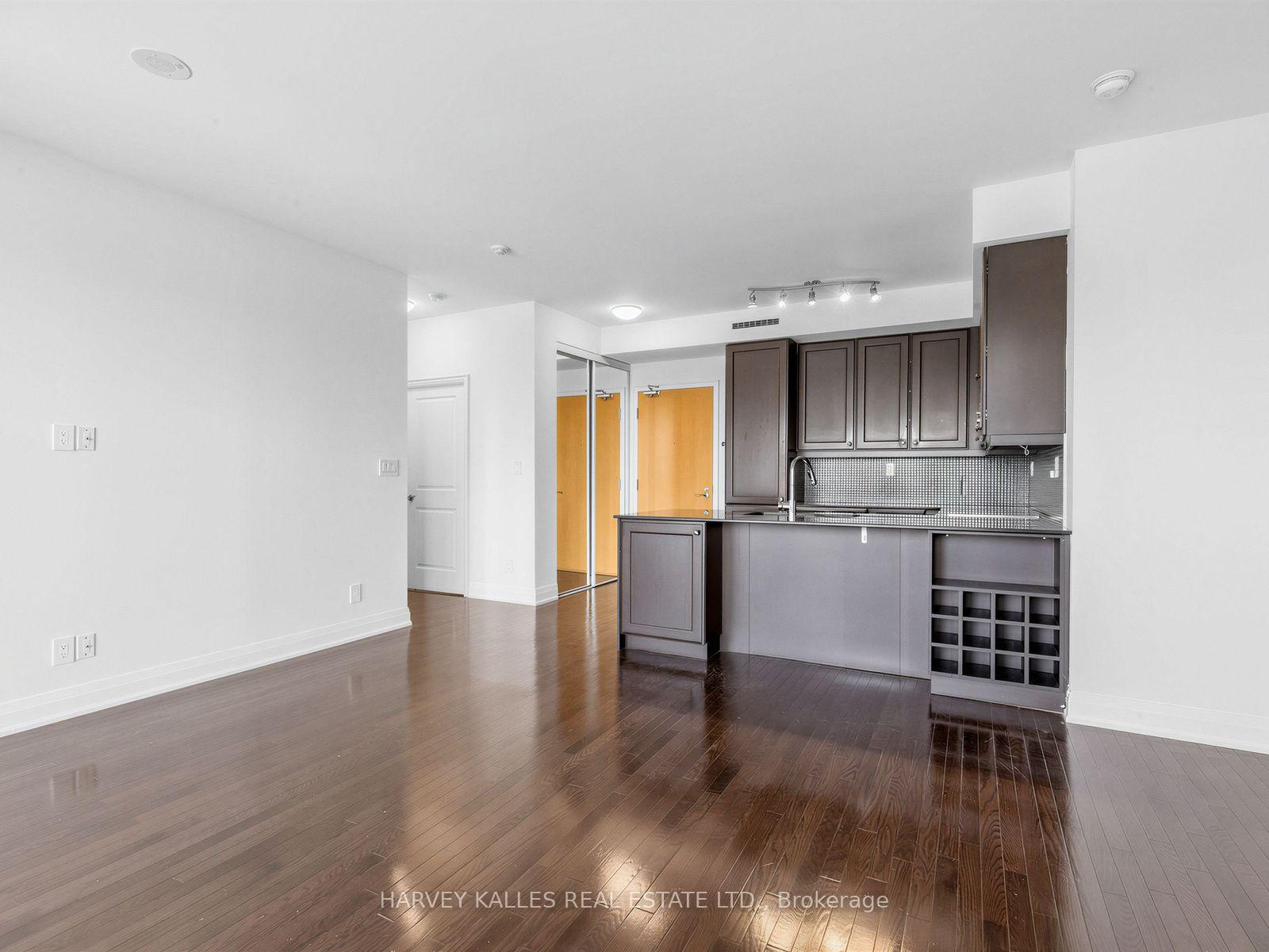 Photo 9 of Unit 421, 1 Bedford Road, Toronto, The Annex — HOMEH