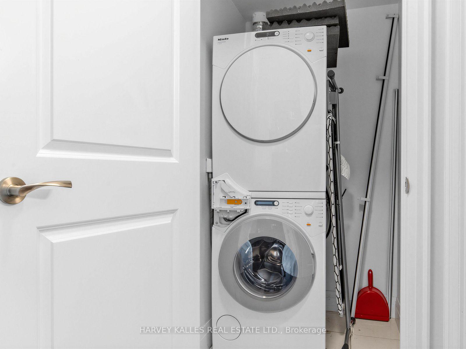 Photo 21 of Unit 421, 1 Bedford Road, Toronto, The Annex — HOMEH