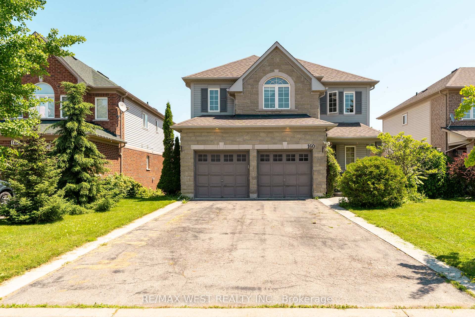 Photo 1 of 160 Millburn Drive, Clarington, Bowmanville — HOMEH