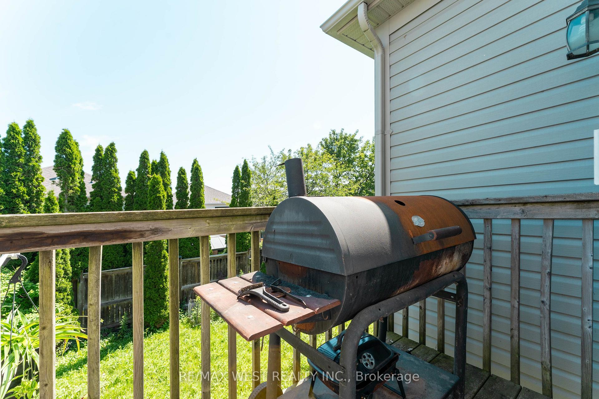 Photo 32 of 160 Millburn Drive, Clarington, Bowmanville — HOMEH