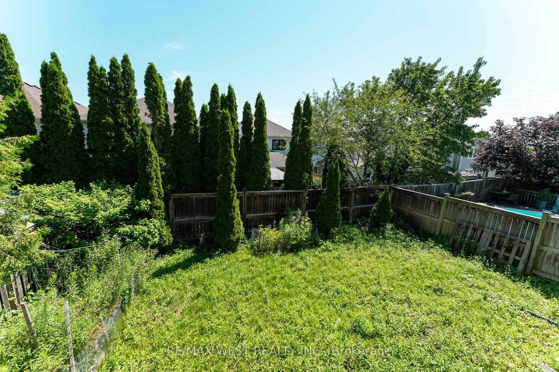 Photo 33 of 160 Millburn Drive, Clarington, Bowmanville — HOMEH