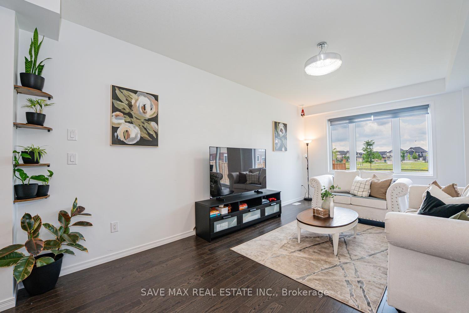 Photo 12 of 171 Freure Drive, Cambridge, Blair Road — HOMEH