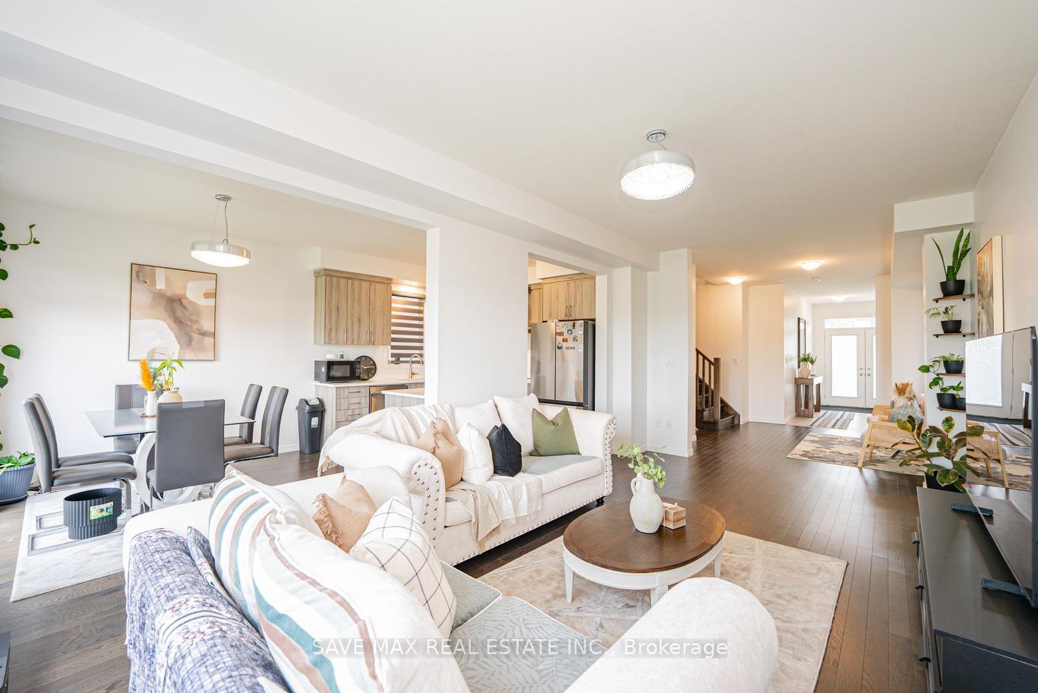 Photo 13 of 171 Freure Drive, Cambridge, Blair Road — HOMEH