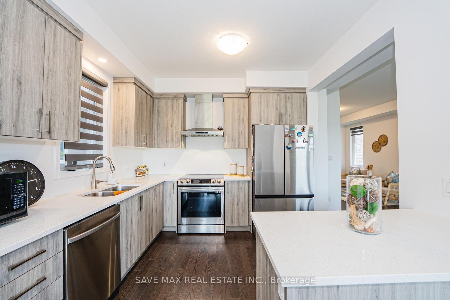 Photo 19 of 171 Freure Drive, Cambridge, Blair Road — HOMEH