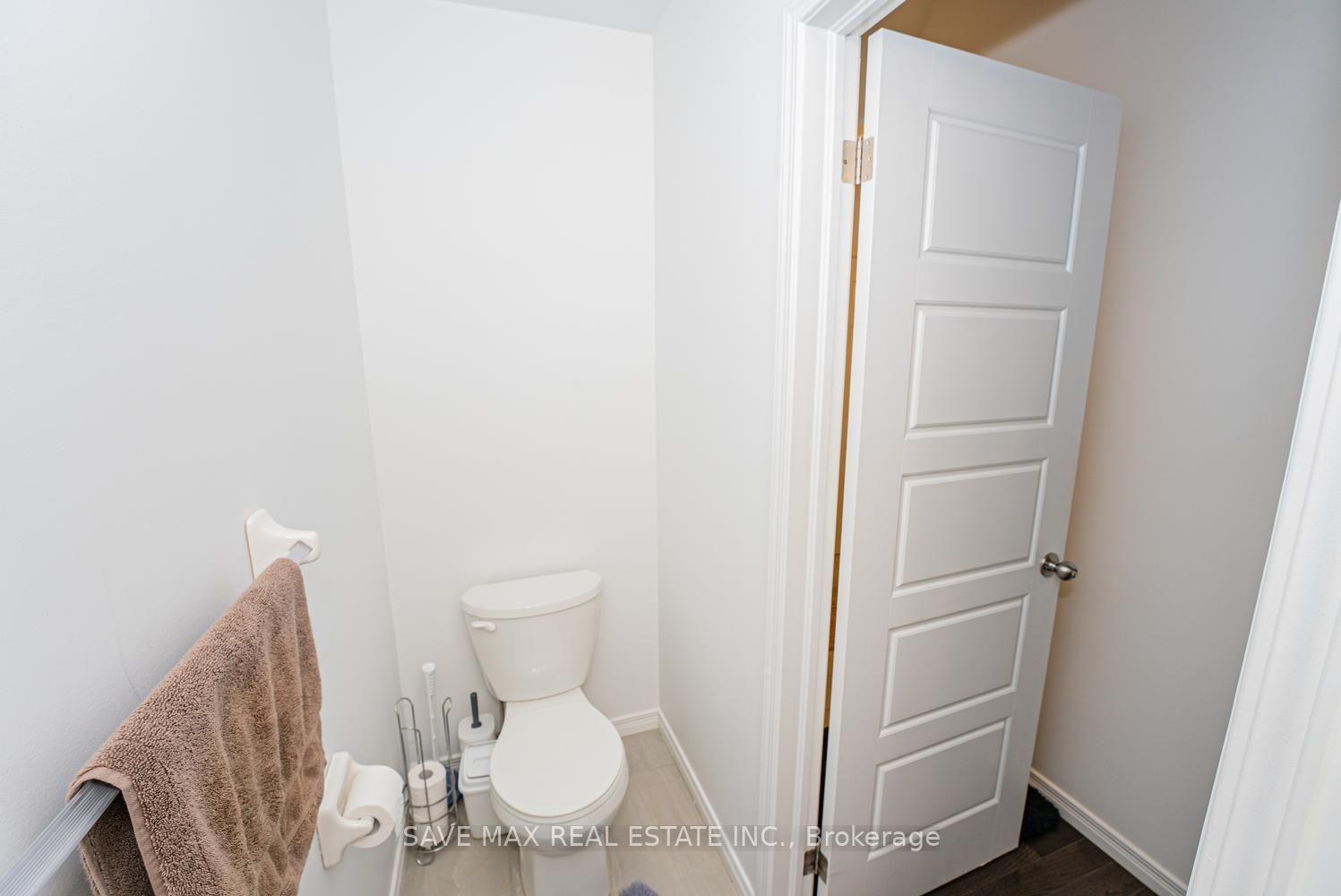 Photo 23 of 171 Freure Drive, Cambridge, Blair Road — HOMEH
