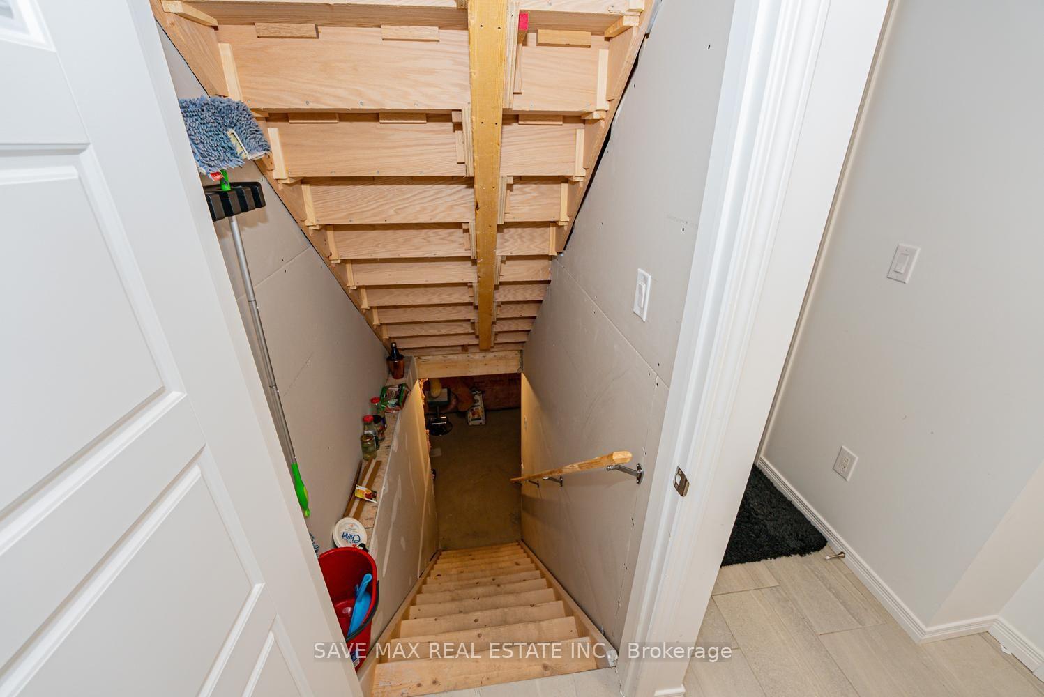 Photo 43 of 171 Freure Drive, Cambridge, Blair Road — HOMEH