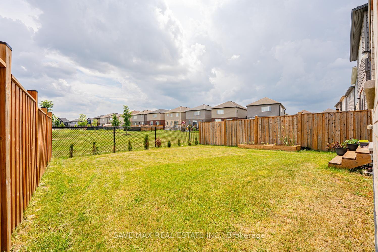 Photo 48 of 171 Freure Drive, Cambridge, Blair Road — HOMEH