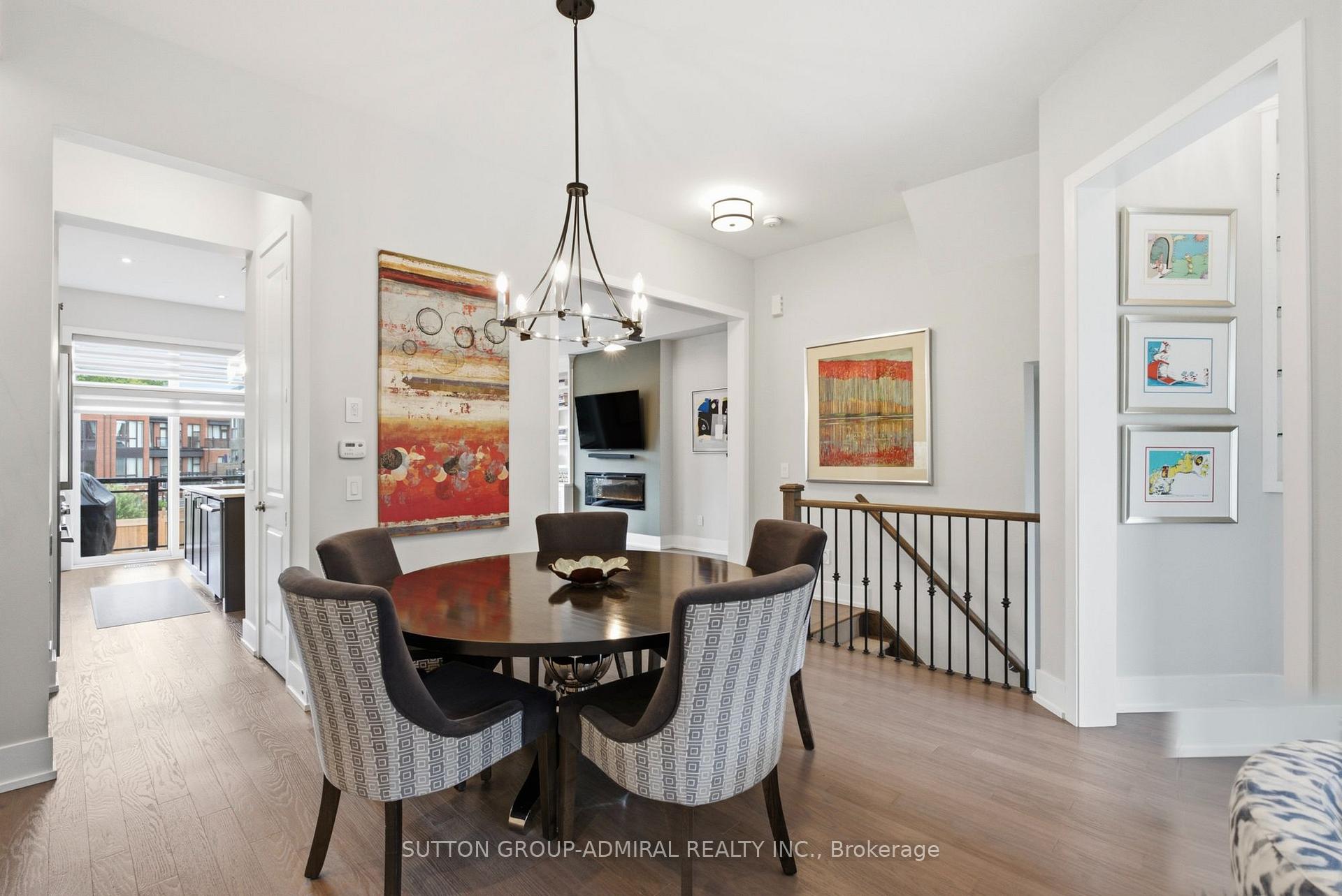 Photo 17 of 4 Sable Road, Vaughan, Patterson — HOMEH