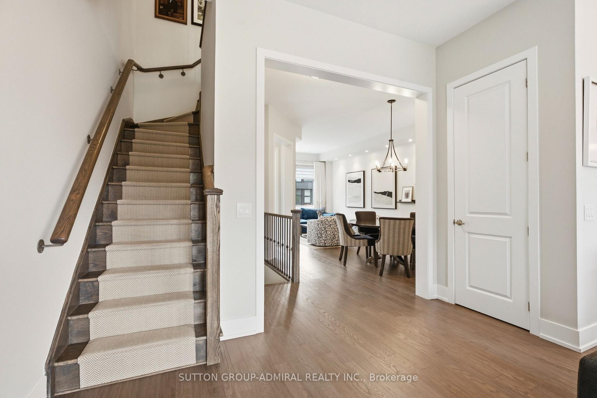 Photo 24 of 4 Sable Road, Vaughan, Patterson — HOMEH