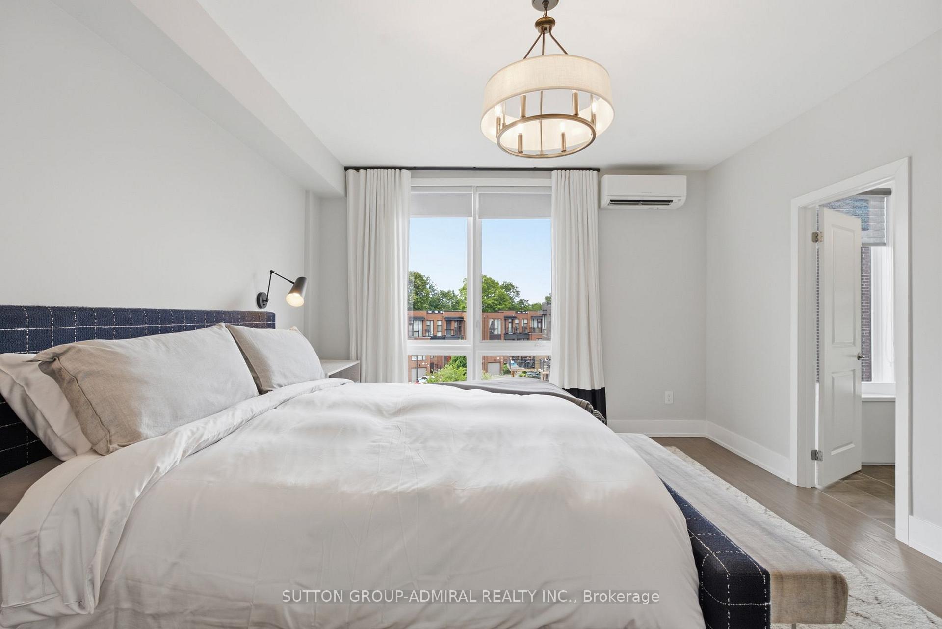 Photo 27 of 4 Sable Road, Vaughan, Patterson — HOMEH