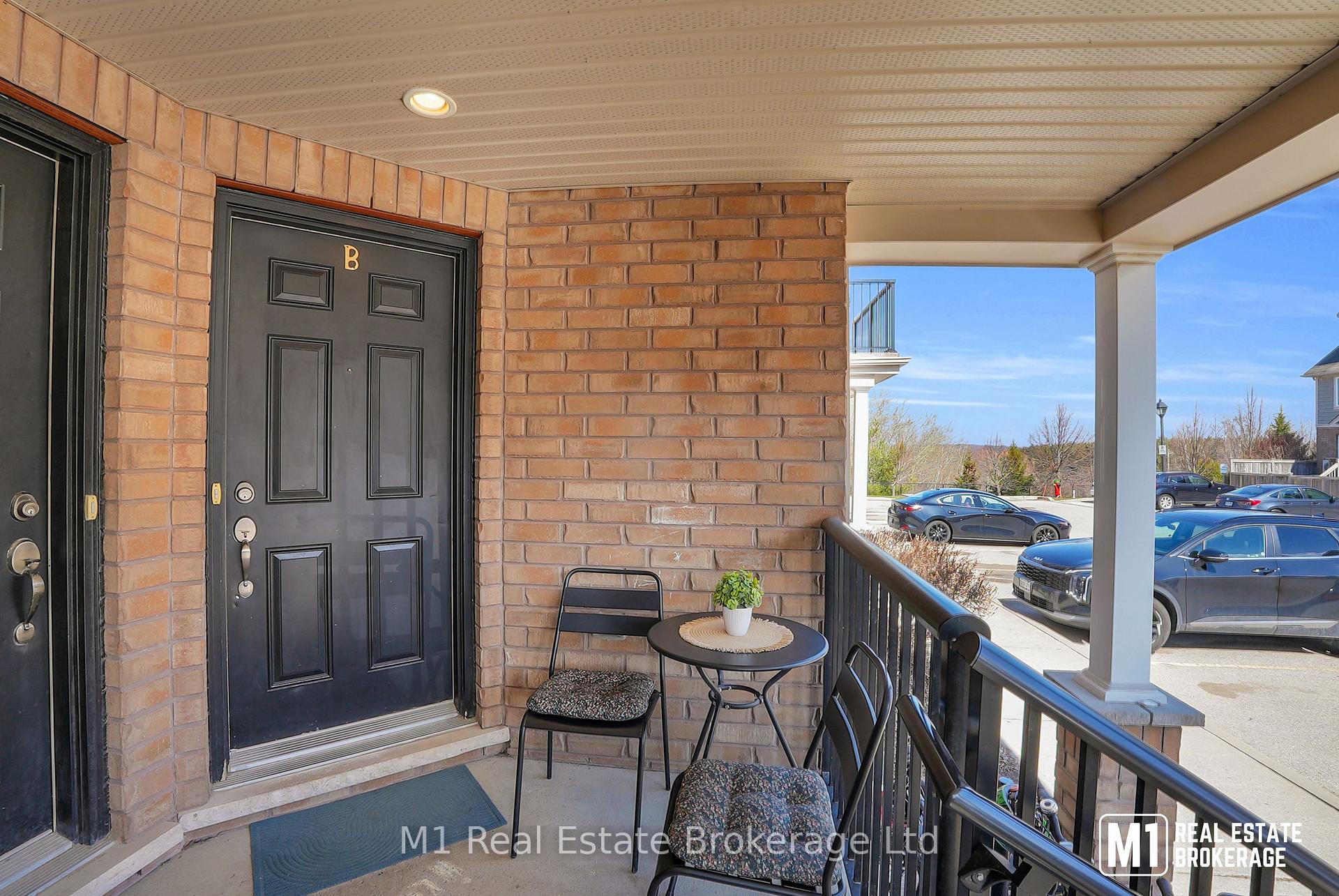 Photo 8 of Unit 46B, 15 Carere Crescent, Guelph, Victoria North — HOMEH