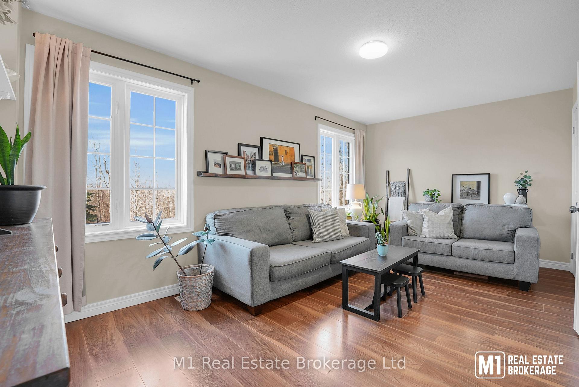 Photo 16 of Unit 46B, 15 Carere Crescent, Guelph, Victoria North — HOMEH