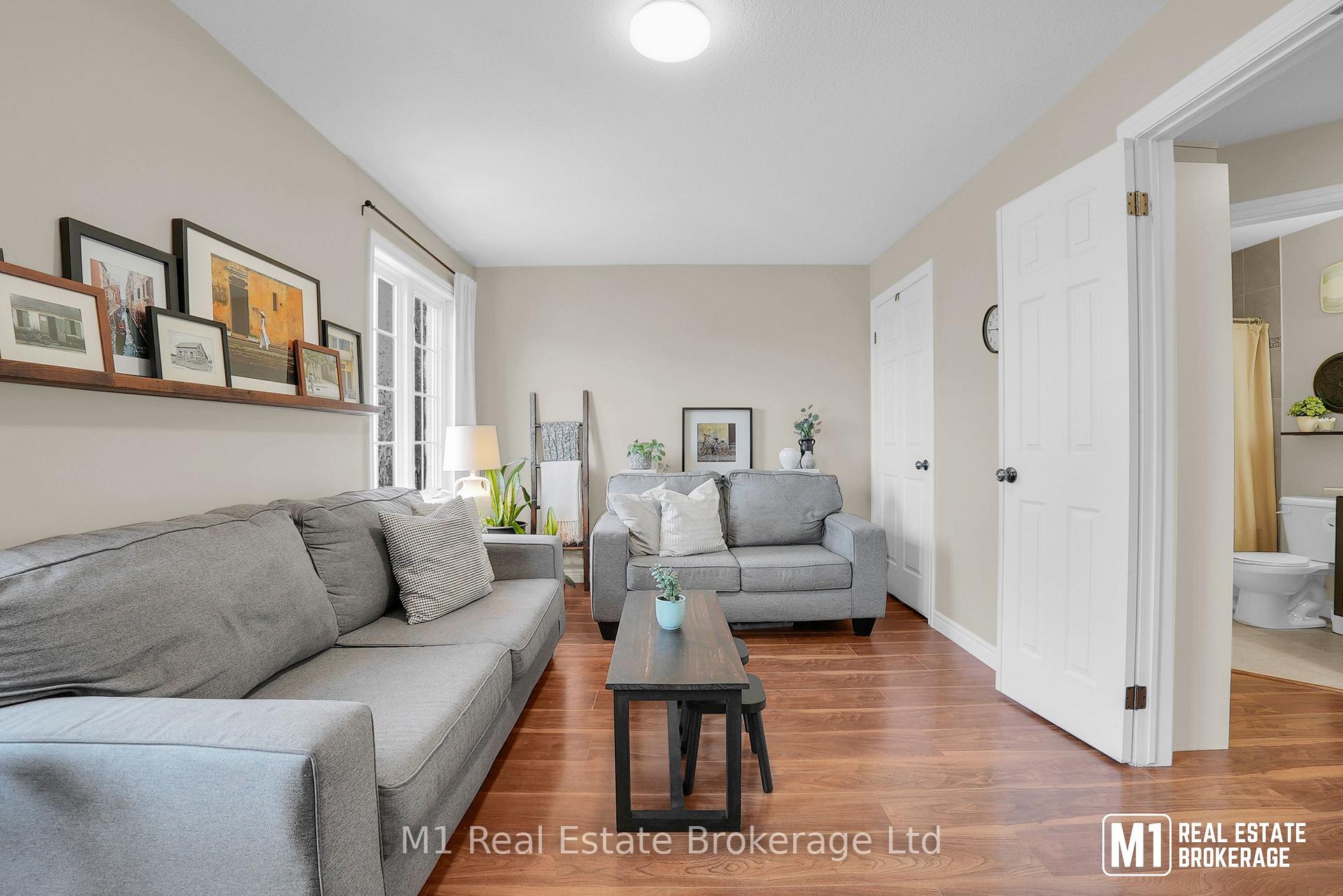Photo 17 of Unit 46B, 15 Carere Crescent, Guelph, Victoria North — HOMEH